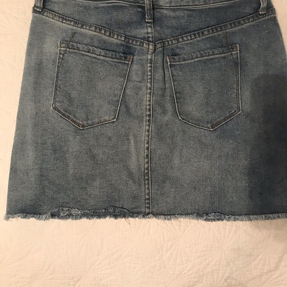 Jean skirt - Picture 2 of 2